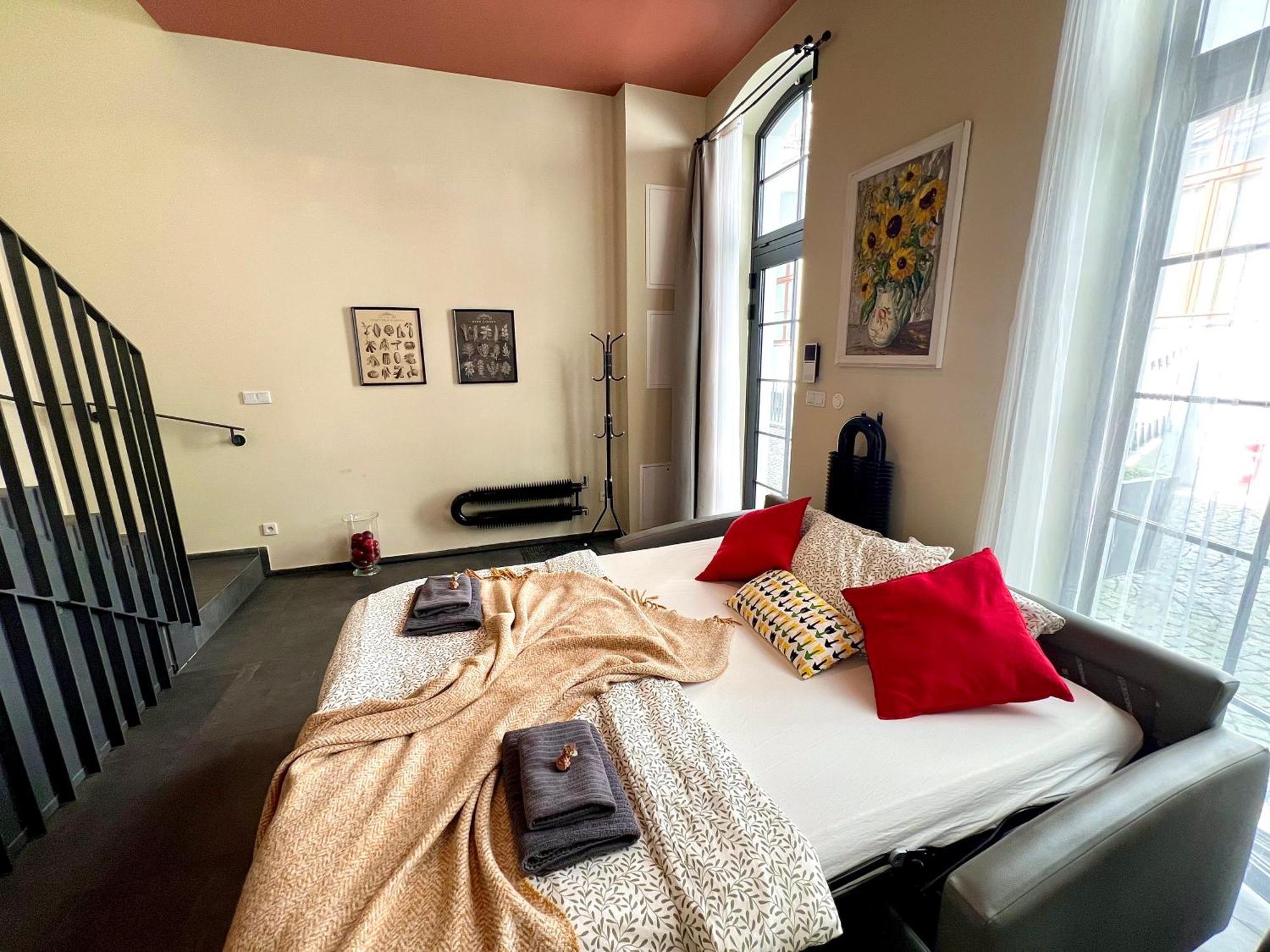 Opletalova 1min From Wenceslas Square Apartment Prague